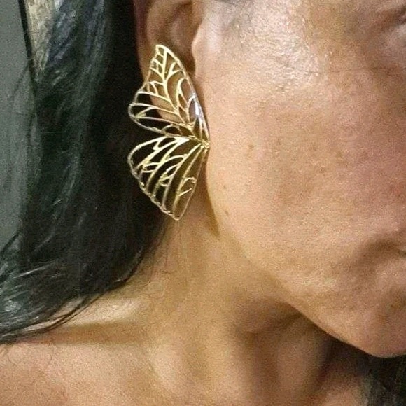 Gold Hoop metal earrings Oversized Butterfly cutout boho party 💖2/$30 - Picture 5 of 12